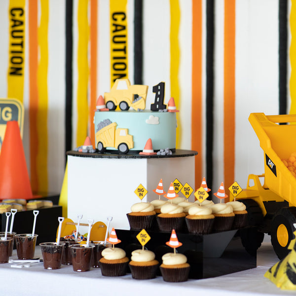 Construction themed cake for Ralph's 2nd birthday celebration | Instagram